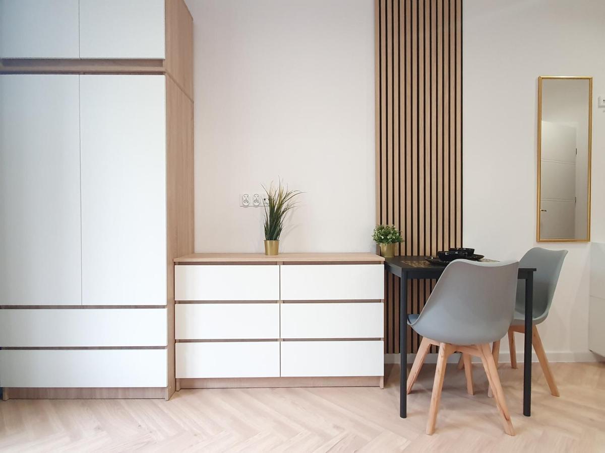 Grabowska 8 By Homeprime Warsaw Exterior photo